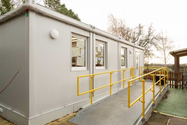 Modulares Euro-Gebäude (6 Buchten) – Bild 6
